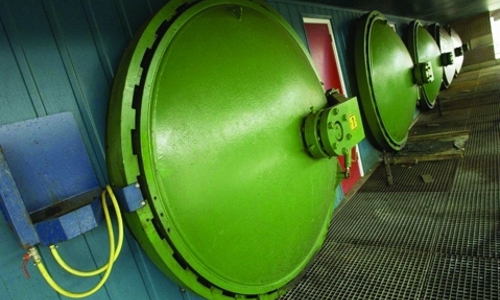 Dette er et kammer, hvori man imprægnerer træ.