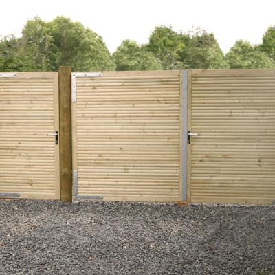 Lund låge og port i have